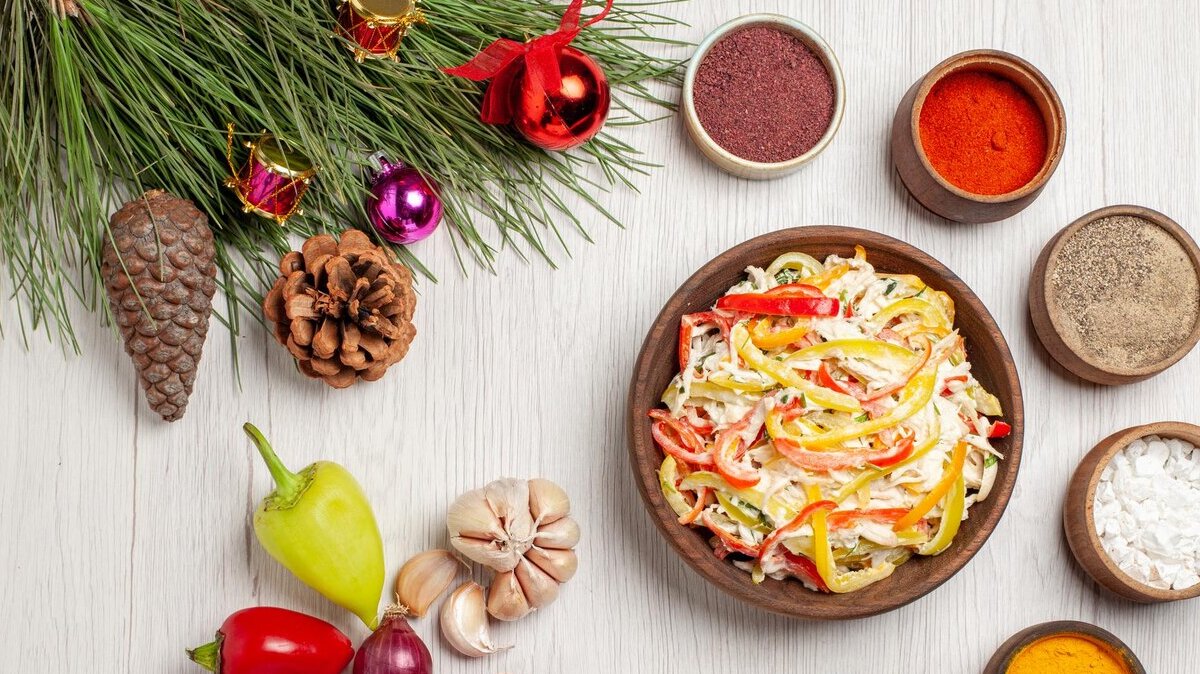 правильное питание салат из курицы и овощей на новогоднем столе