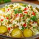 закуска из квашеной капусты и соленых огурцов