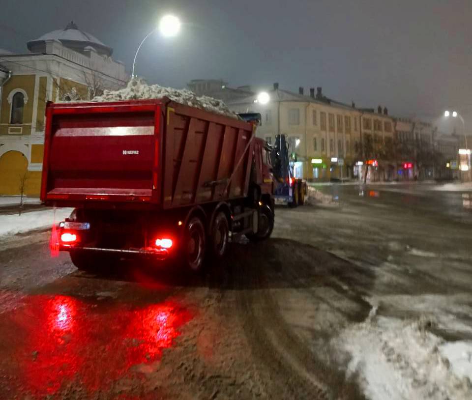 Зимняя уборка в областной столице Уборка Вологды