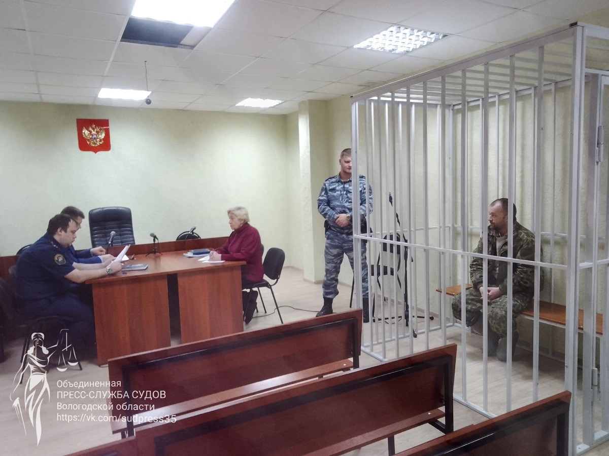 Суд решает ближайшую судьбу подозреваемого Суд решает ближайшую судьбу подозреваемого