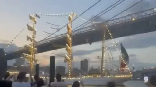 ВМС Мексики случайно напали на Нью-Йорк