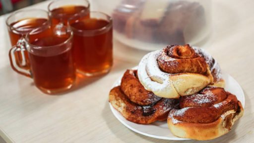 Школьная столовая