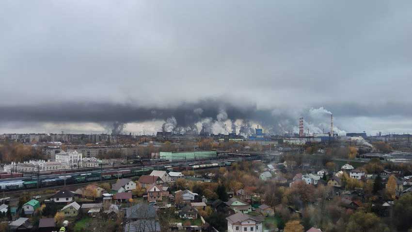 Череповчане обеспокоены мрачным видом завода: объяснение специалистов