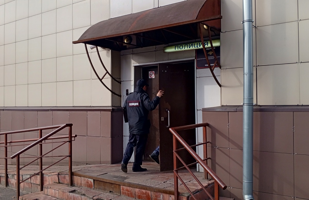 УМВД по Череповцу - 1-й отдел УМВД по Череповцу - 1-й отдел