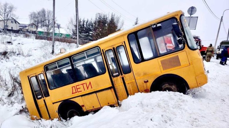 В Череповецком районе раскрыты обстоятельства инцидента с автобусом, съехавшим в кювет