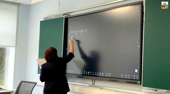 В Череповце после капитального ремонта открылась школа №40