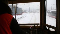 В Череповце модернизировали уборку трамвайных путей