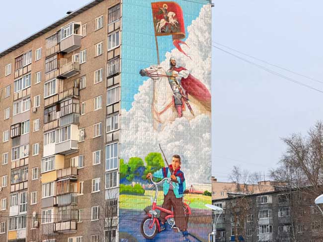 Череповец ожил муралами: 10 граффити с историей