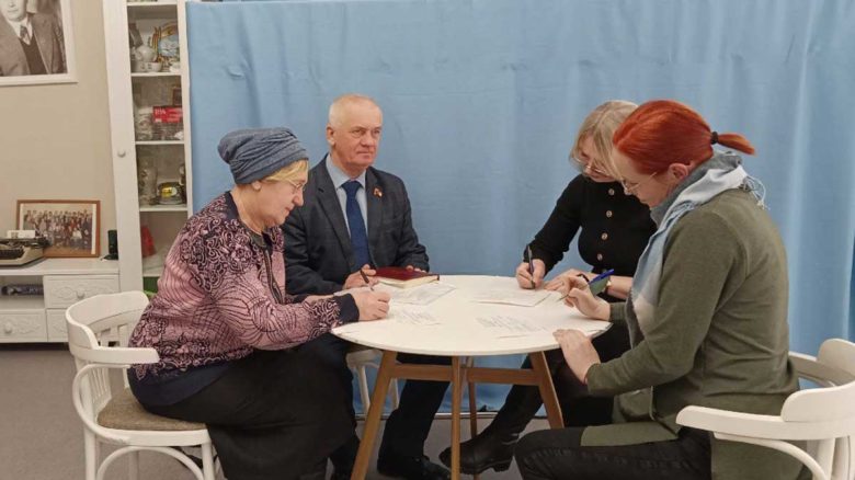 В Череповце библиотекари жалуются на низкие зарплаты и вынуждены искать другую работу