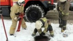 В Череповце проверили состояние пожарных гидрантов