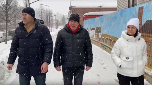 Андрей Накрошаев и команда