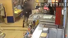 Грабитель с лотком