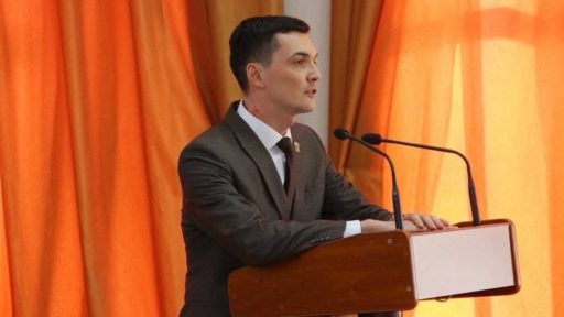 Роман Маслов