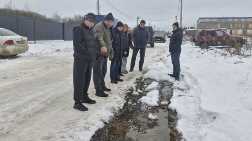 Комиссия проверила подтопление на улице Рябиновой после обращения жителей в СМИ