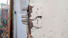 Вор не жалел силы