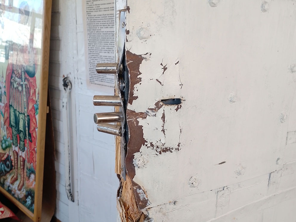 Вор не жалел силы