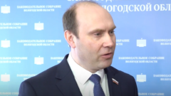 Анатолий Дианов