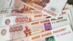 Деньги дама отдавать не собиралась