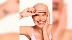 Валерия Лерчек представила авторский блеск для губ «Вологда»