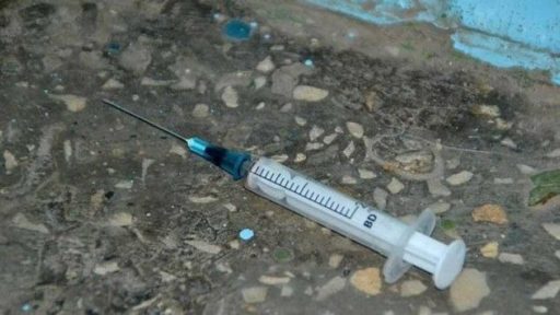 В Вологде зафиксирован рост травм из-за брошенных шприцев на улицах