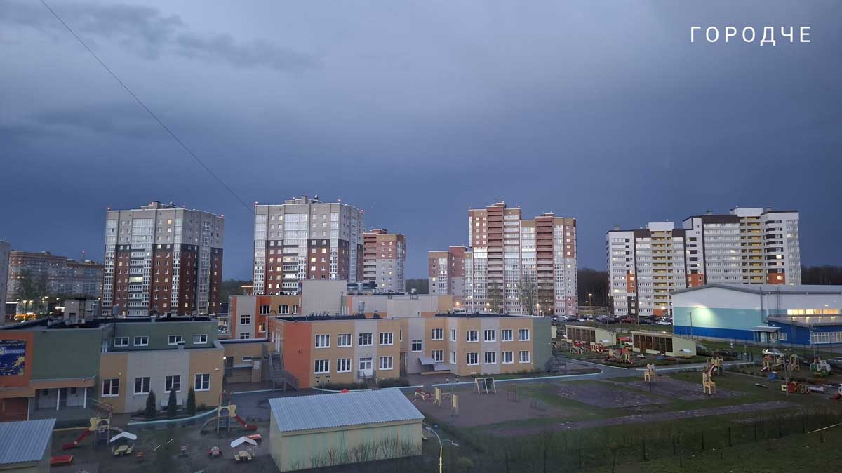 Родителям разъяснили порядок действий при угрозе БПЛА для детей