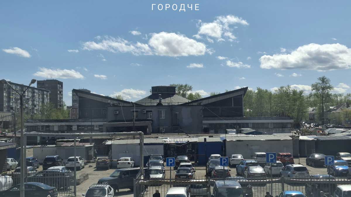 В Череповце в июне начнётся ремонт фасада Колхозного рынка