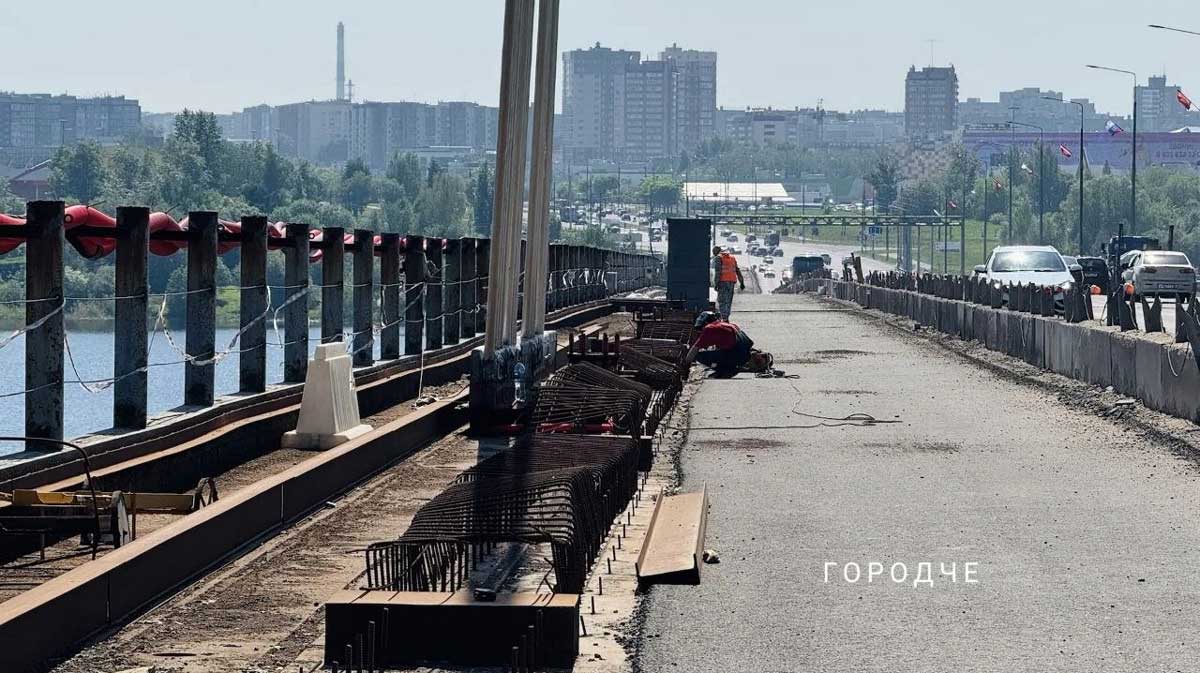 Ремонт Октябрьского моста в Череповце сорвался с графика