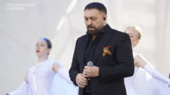 Ян Марти впервые за 30 лет выступил в Череповце на праздновании Дня Победы
