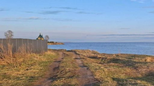 Жители новых домов в Городище намерены добиваться соблюдения порядка на берегу
