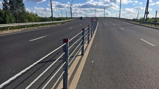 На Кирилловском шоссе установят тросовое ограждение для повышения безопасности