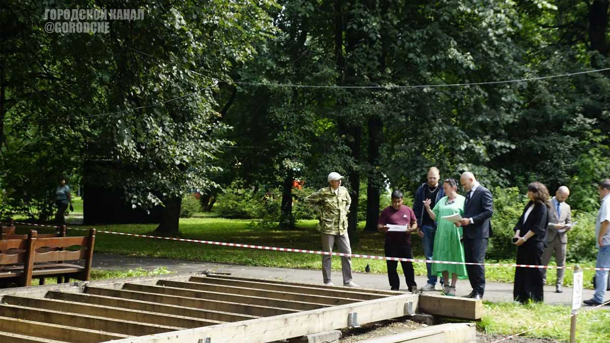 В Комсомольском парке Череповца восстановят концертную беседку