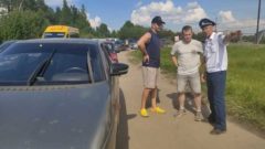 Казаки вышли на дежурство у АЗС в Белозерске