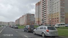 Почему на АЗС выстраиваются длинные очереди: водители объяснили причины