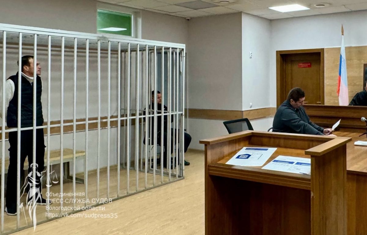 Суд решает вопрос ареста