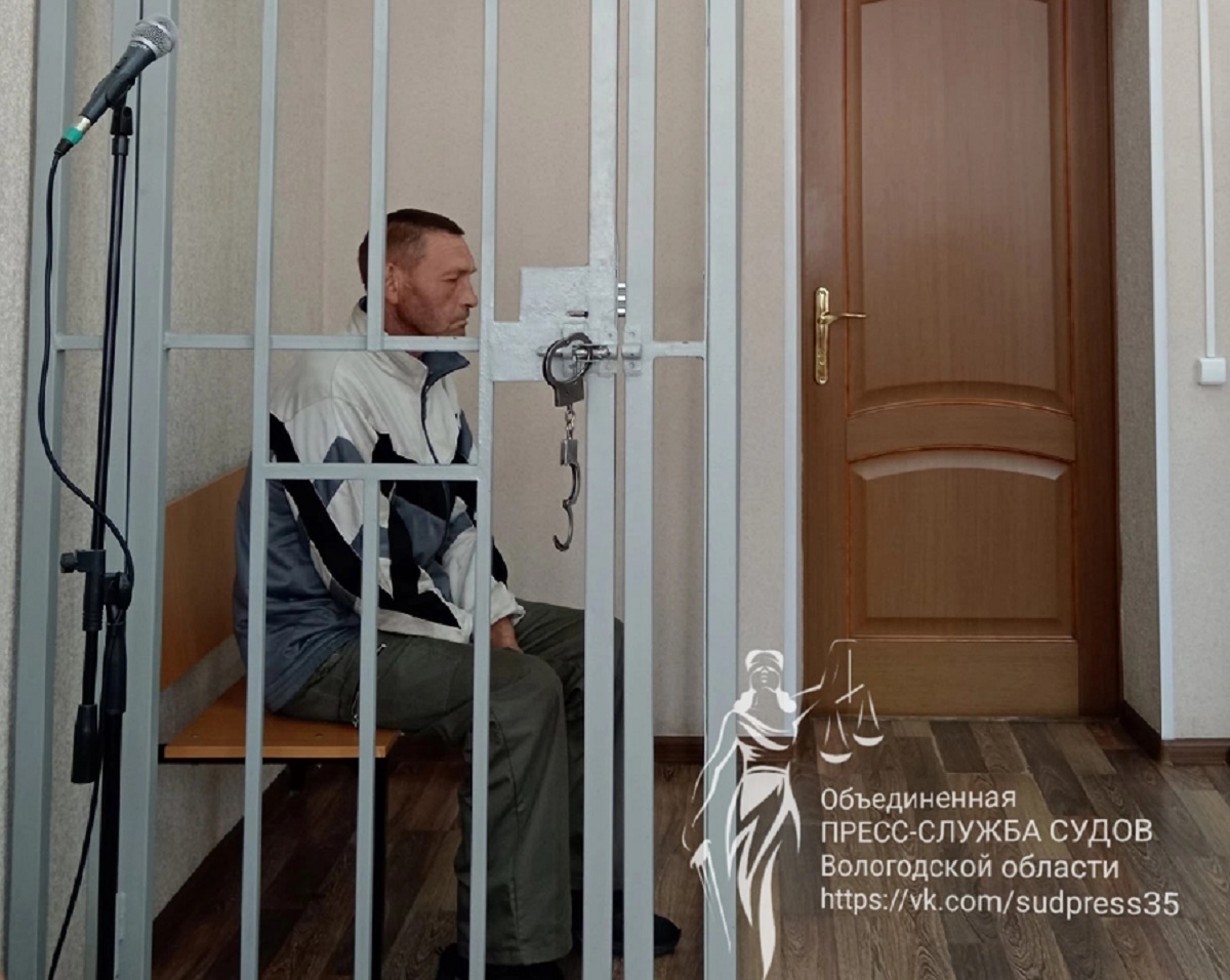Суд решает вопрос об аресте