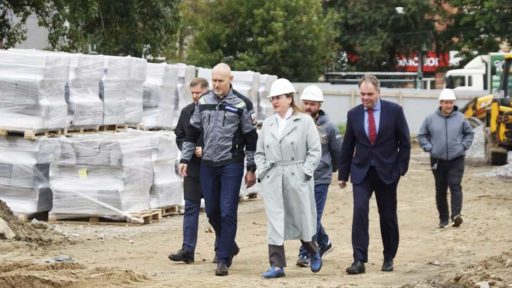 Площадь Химиков в Череповце откроют после ремонта уже в ноябре