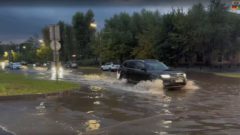 Залповый ливень затопил Череповец: Водоканал устраняет подтопления