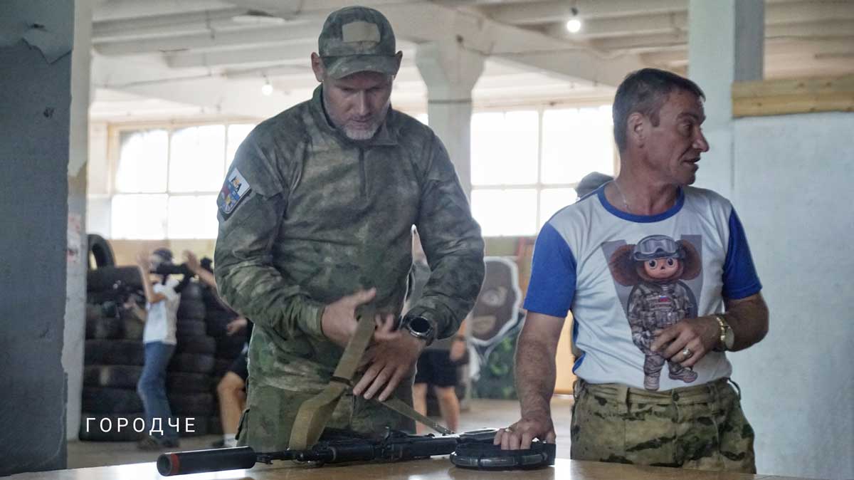 В Череповце ветераны СВО провели для подростков тактические игры