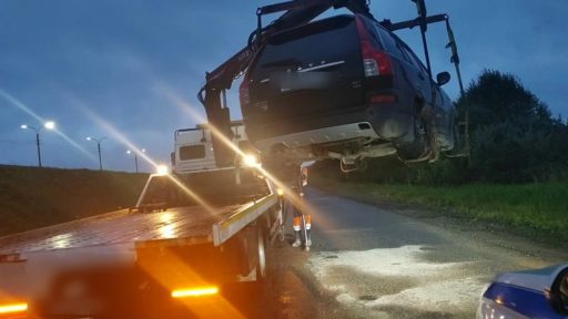 Вольво пьяного водителя под Череповцом