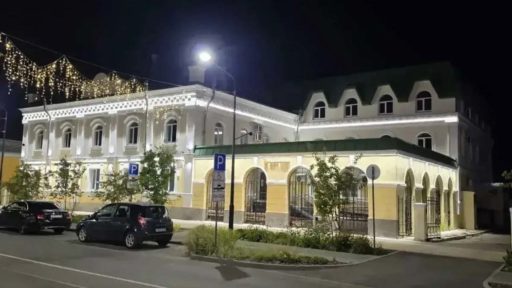 Еще семь зданий на Советском проспекте украсили подсветкой