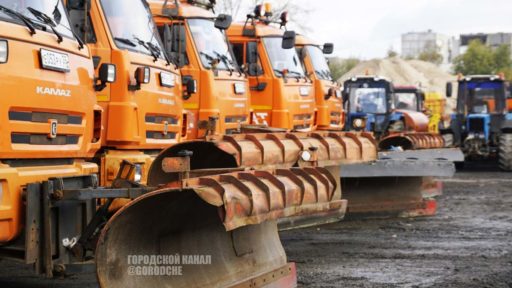 «Спецавтотранс» подготовил технику Череповца к первым заморозкам