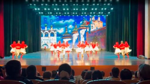 Череповецкий ансамбль «Северные зори» выступил в Китае