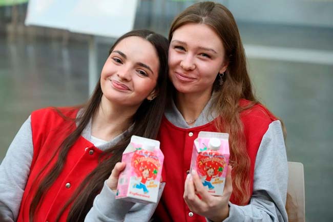 «Студенты